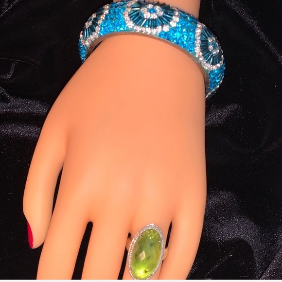 Dramatic & Dazzling Handmade Crystal Blue Bangle - Bracelet - Picture 4 of 16